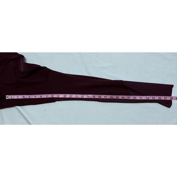 Lululemon size 4 Wunder Under Leggings Hi-Rise Laser Cut Bordeaux Drama - Picture 9 of 9